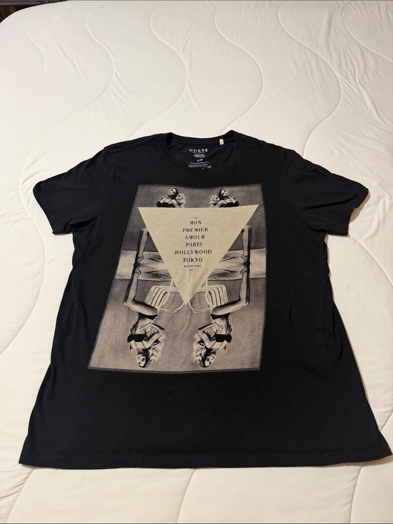 Guess Other - GUESS Black Short Sleeve Graphic Crewneck Tee with Vintage Photo Print
